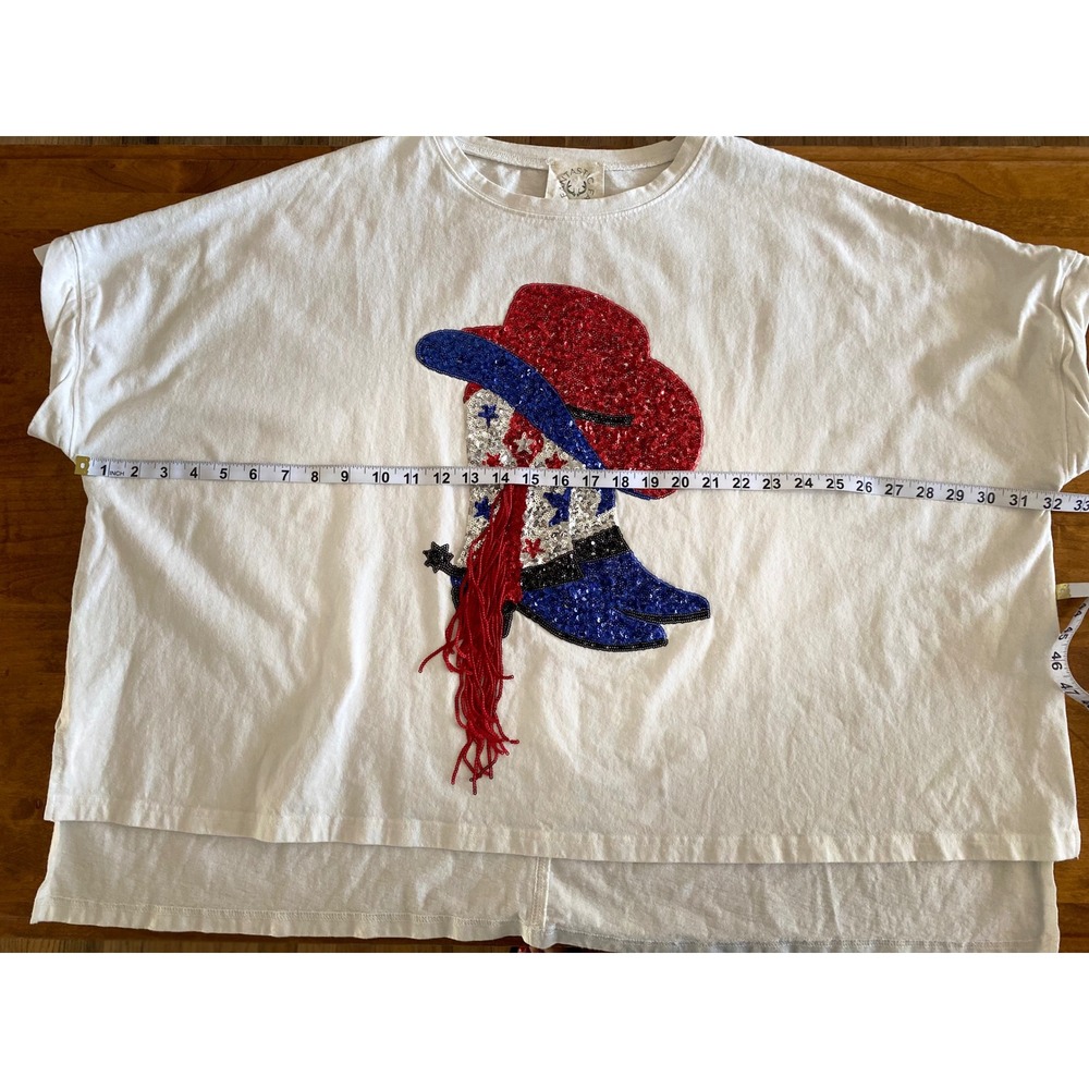 Fantastic Fawn Cowboy Boot Sequin T-Shirt Patriotic USA Oversized Tee M EUC - Picture 11 of 12